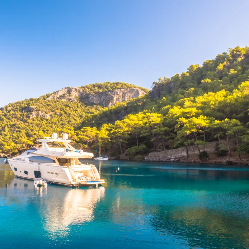 Porto Ceneviz and Sazak